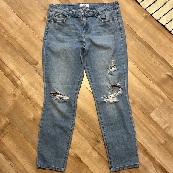 Dynamite Jeans - Picture 2 of 6